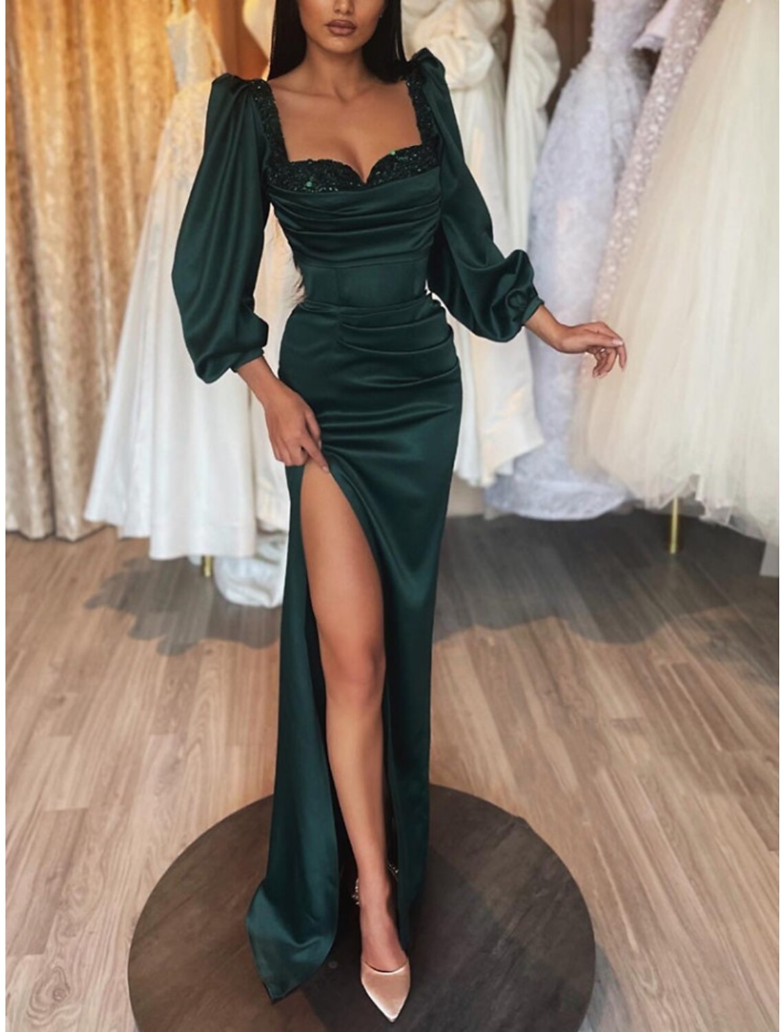 A-Line Evening Gown Elegant Dress Formal Sweep / Brush Train Christmas Red Green Dress Long Sleeve Sweetheart Satin with Pleats Ruched Sequin