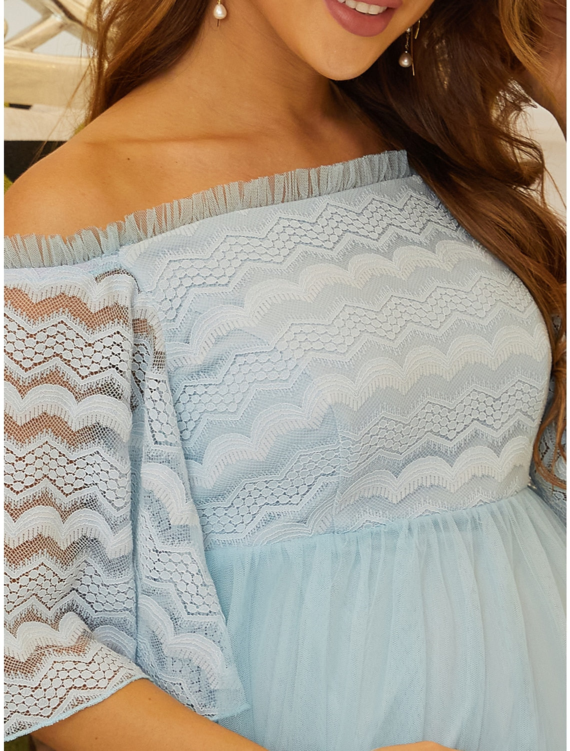 Abito da madre della sposa a trapezio, elegante, premaman, con spalle scoperte, lunghezza al pavimento, in pizzo, tulle, senza maniche, con balza