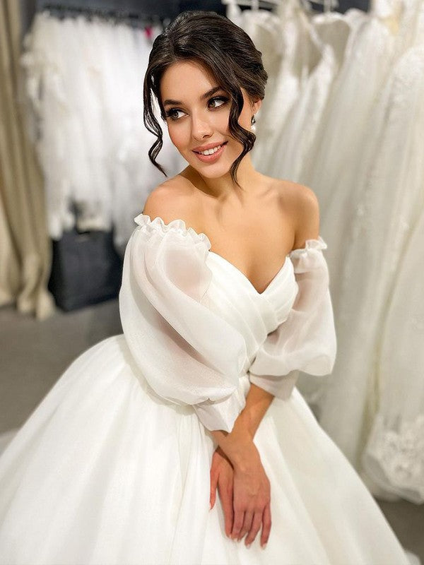 White Satin Chiffon Ball Gown Floor-Length Wedding Dress with Draped Sweetheart Neckline and Puff Sleeves