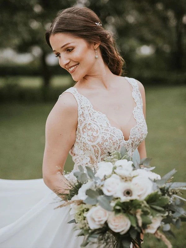 Vestidos de novia de corte A/princesa, de gasa, encaje, escote en V, sin mangas, con cola capilla