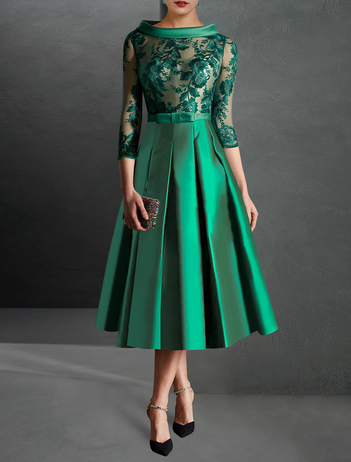 Vestido de cóctel de corte A, rojo y verde, para Navidad, formal, estilo Kentucky Derby, largo hasta la rodilla, mangas 3/4, cuello joya, para invitadas de boda de otoño, satén con pliegues y apliques 2025