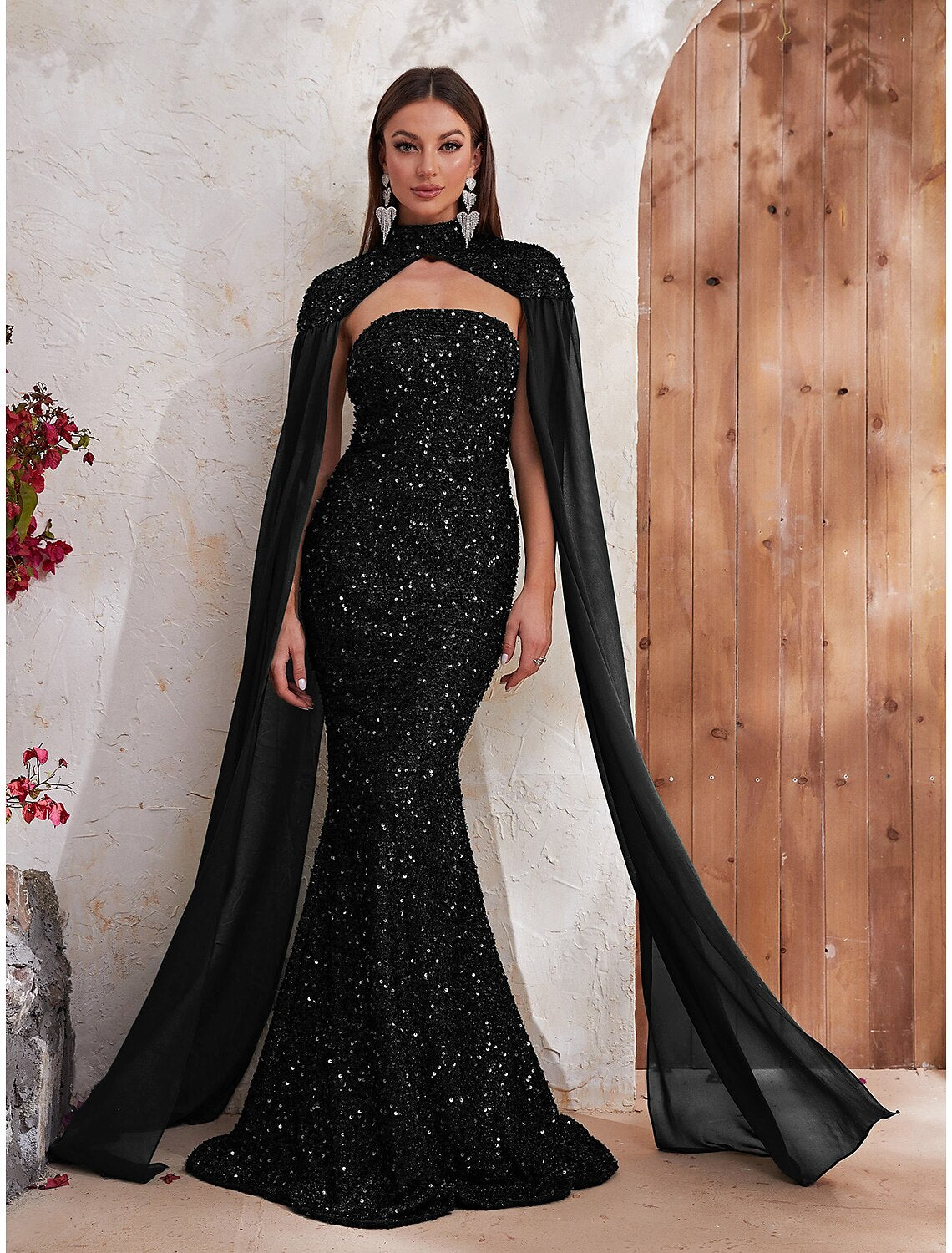 Vestido de noche de sirena/trompeta, sin espalda, formal, para recepción de boda, con cola larga/cepillo, sin mangas, cuello alto, capas con lentejuelas