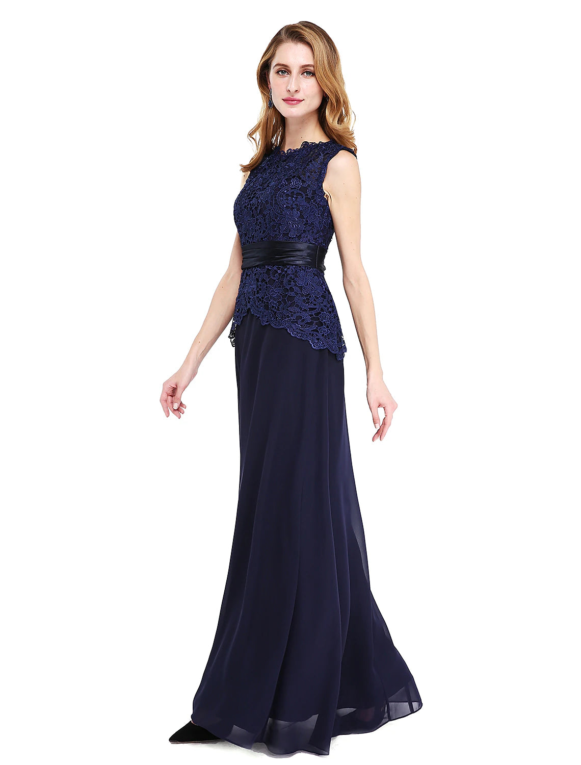 Vestido de madre de la novia con corte tubo/columna, espalda abierta, escote joya, largo hasta el suelo, gasa, encaje, sin mangas, con faja/cinta y botones