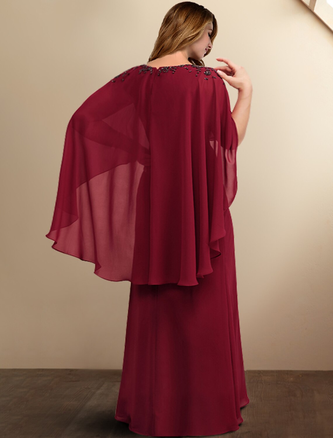 Abiti da sposa a trapezio per la madre della sposa, taglie forti, eleganti, con curve che nascondono la pancia, lunghi fino al pavimento, senza maniche, scollo a V, in chiffon con pieghe e perline.