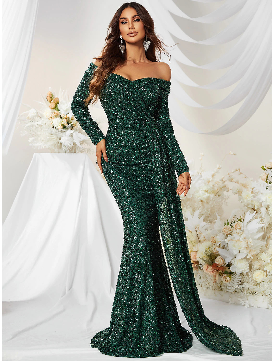 Emerald Sequin Mermaid Off-the-Shoulder Floor-Length Dress with Side Train for Prom & Black-Tie