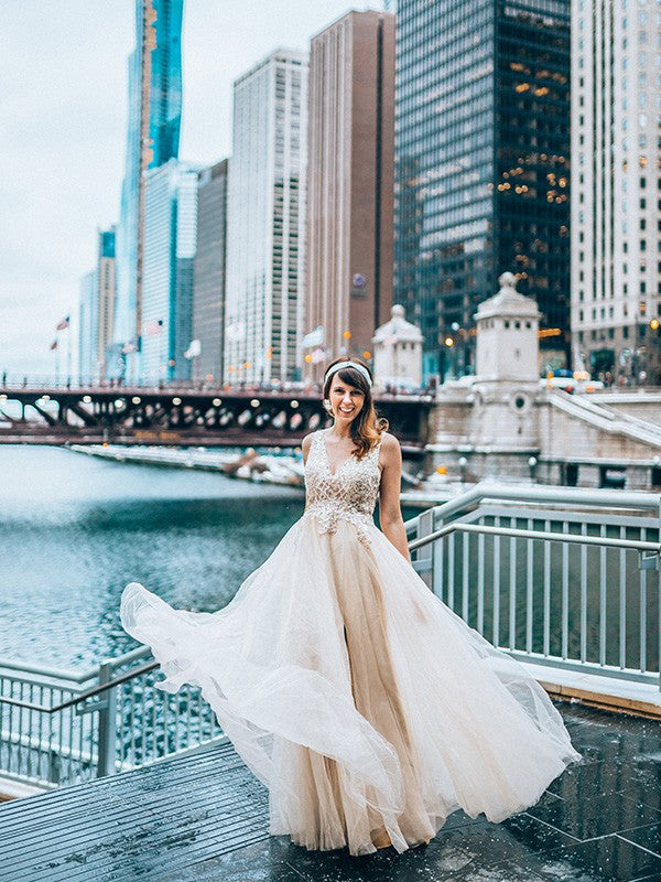 Abiti a trapezio/principessa con perline, in tulle, senza maniche, scollo a V, lunghezza al pavimento