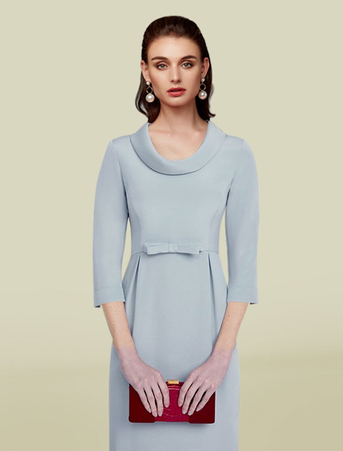 Vestido de Madre de la Novia Elegante con Escote Joya, Largo hasta la rodilla, Satén Italiano, Mangas 3/4 con Faja/Lazo(s) de Cinta