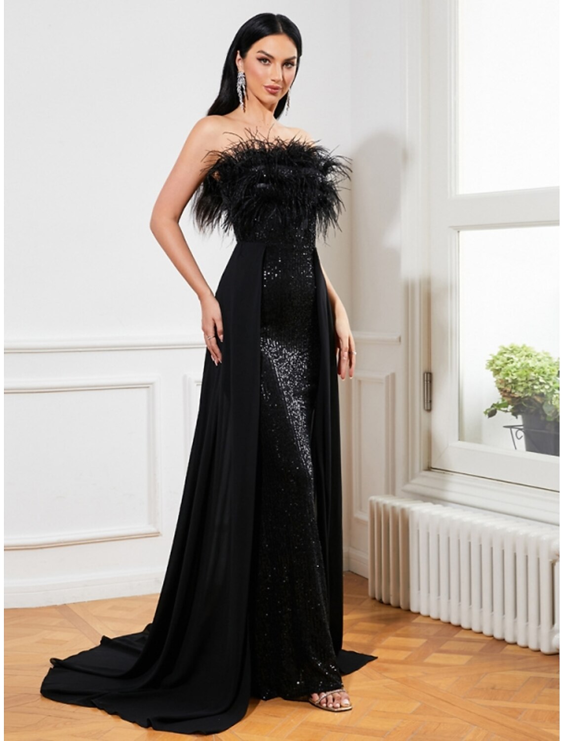 Black Sequin Straight Neck Sheath/Column Floor-Length Evening Dress with Feathered Bust