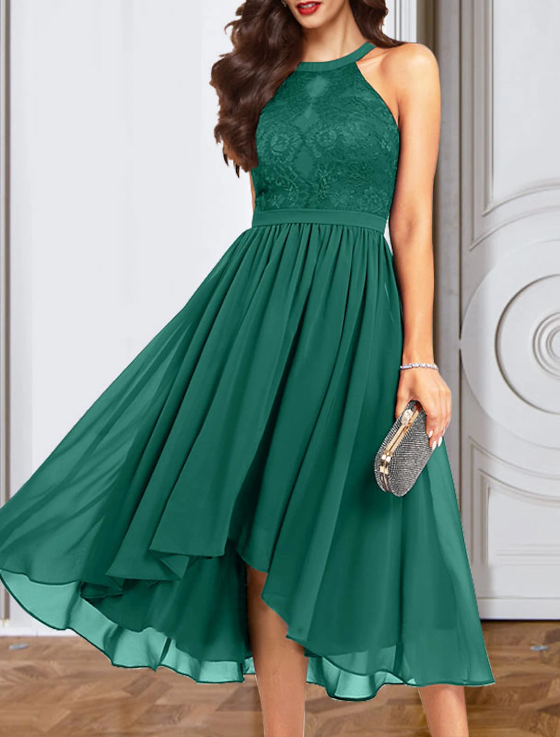 Vestido de cóctel de corte A, corte en A, para invitada de boda, graduación, largo hasta la rodilla, sin mangas, cuello halter, de gasa con apliques, color puro