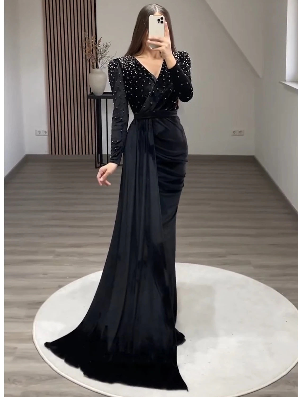 Black Velvet Sheath/column Floor-Length Dress with V-Neck and Embellished Bodice