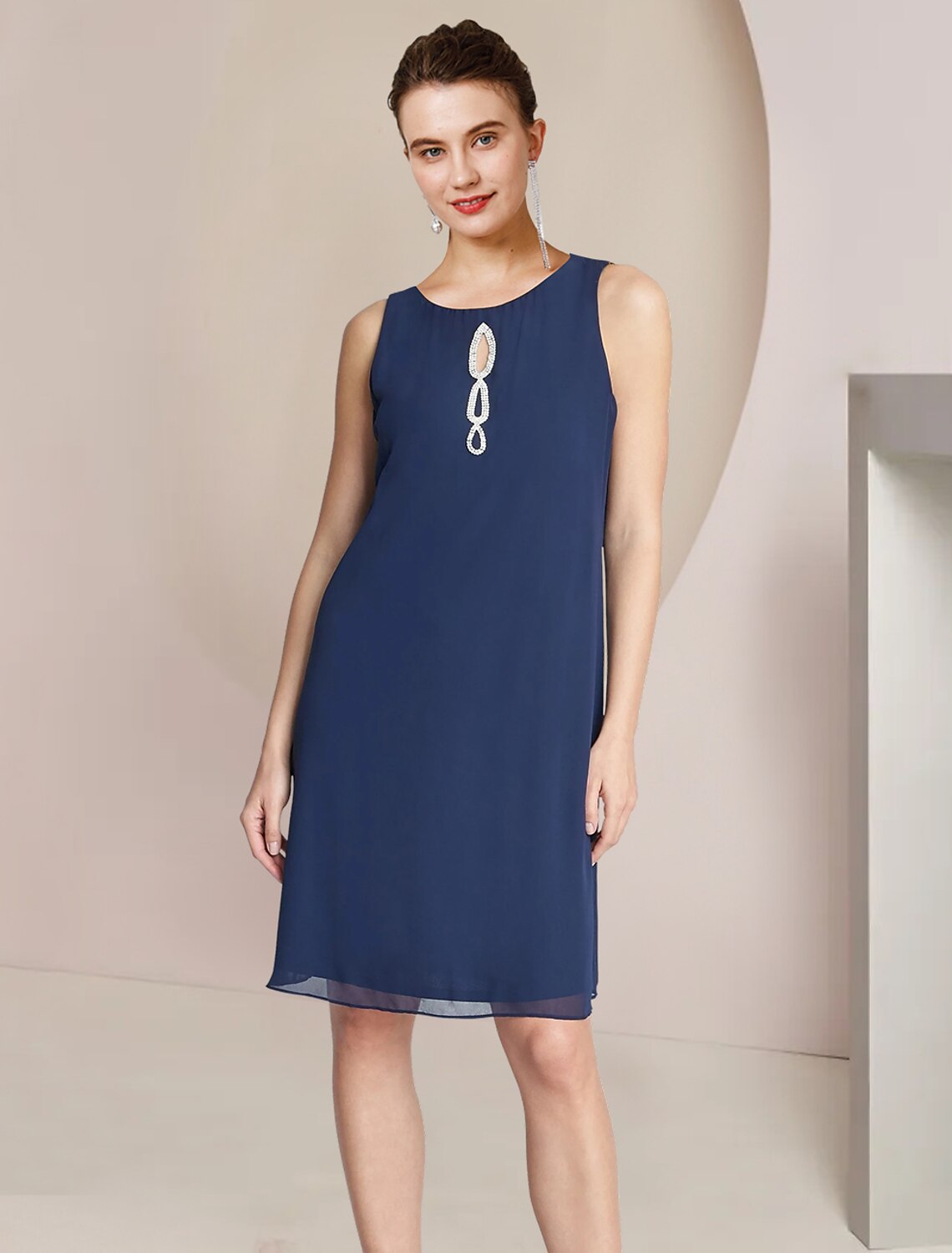 A-Line Mother of the Bride Dress Wedding Guest Elegant Petite Jewel Neck Knee Length Chiffon Long Sleeve with Crystals Ruffles