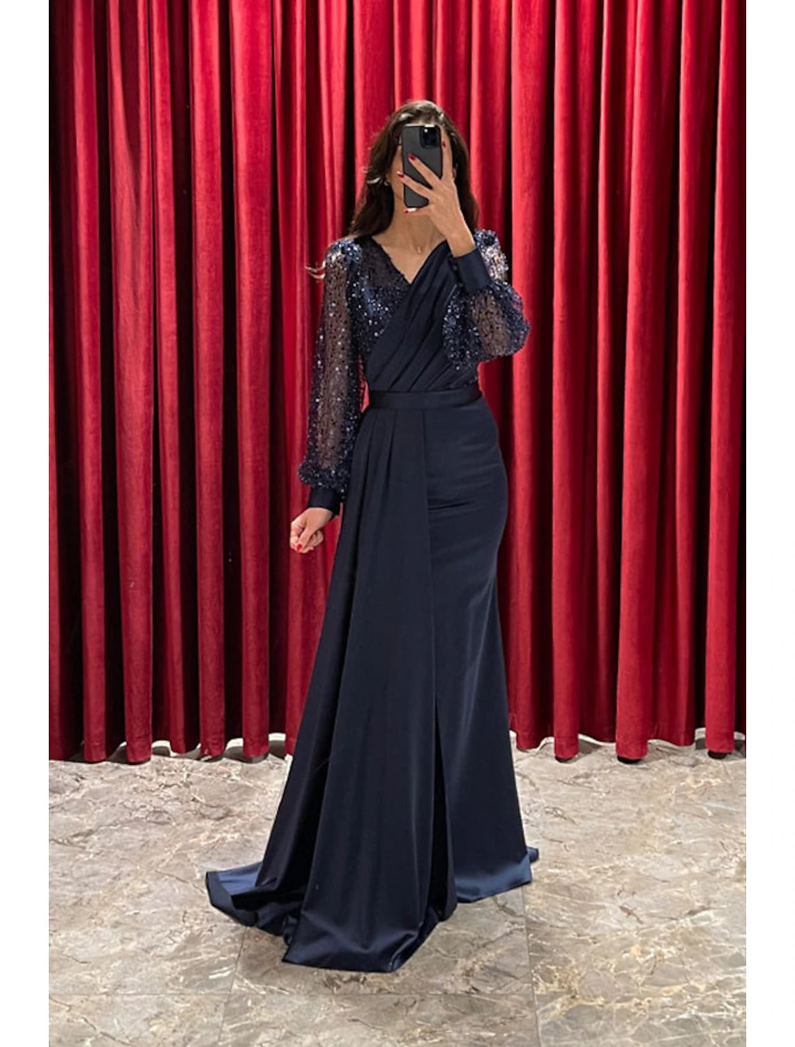 Dark Navy Sequined Satin V-Neck Sheath/Column Floor-Length Dress