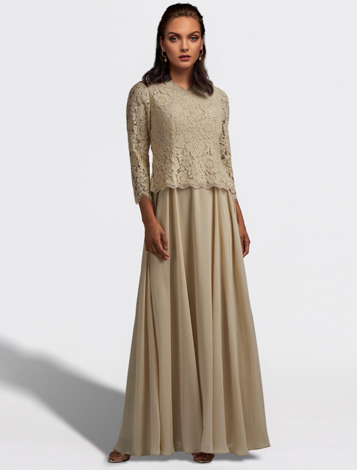 Abito da madre della sposa a trapezio, elegante, in chiffon, con scollo a V, lunghezza al pavimento, manica a 3/4, pieghe e volant