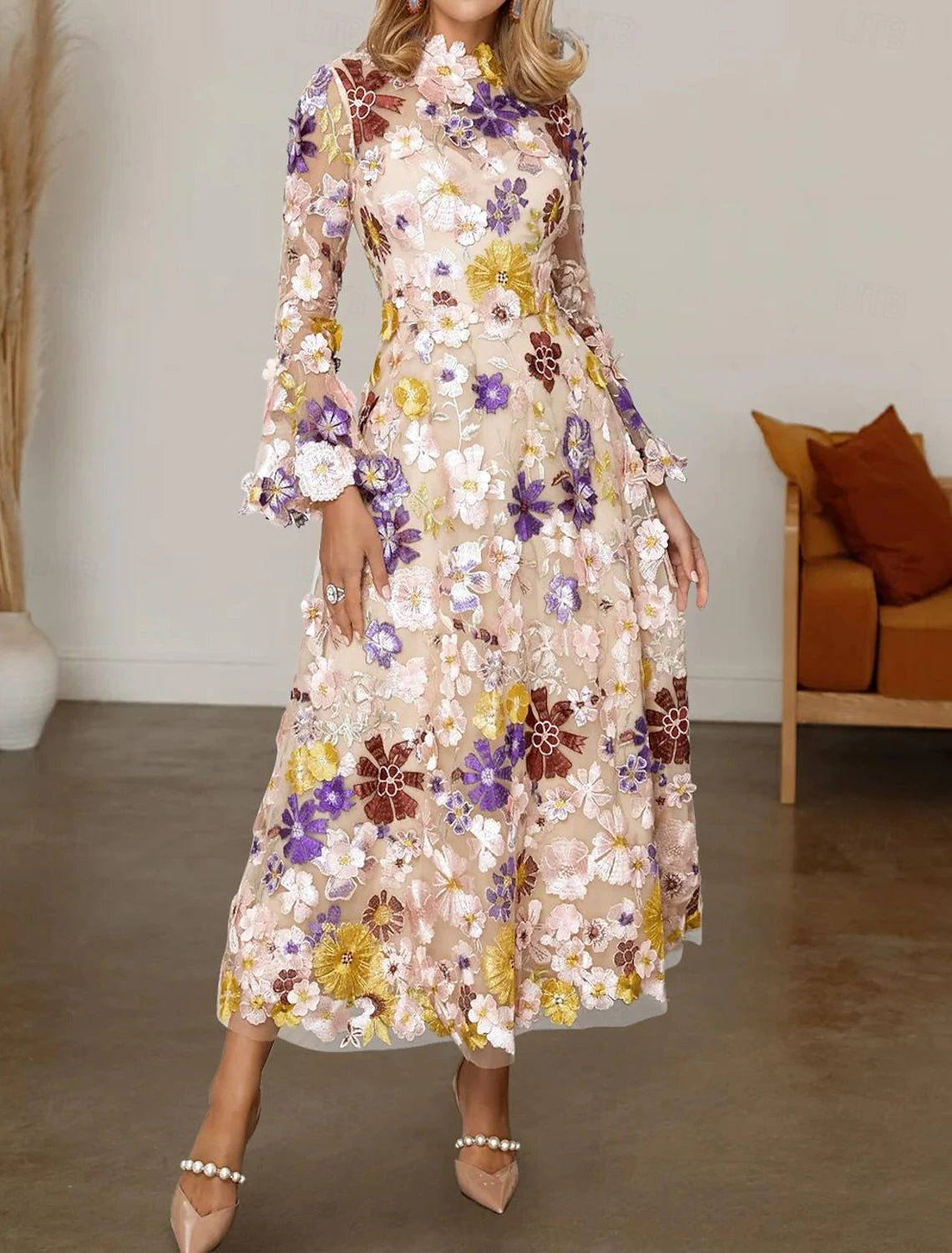 Abito da cerimonia per la madre della sposa, a trapezio, elegante, con collo alto, lunghezza alla caviglia, in tulle, maniche lunghe, con fiori ricamati