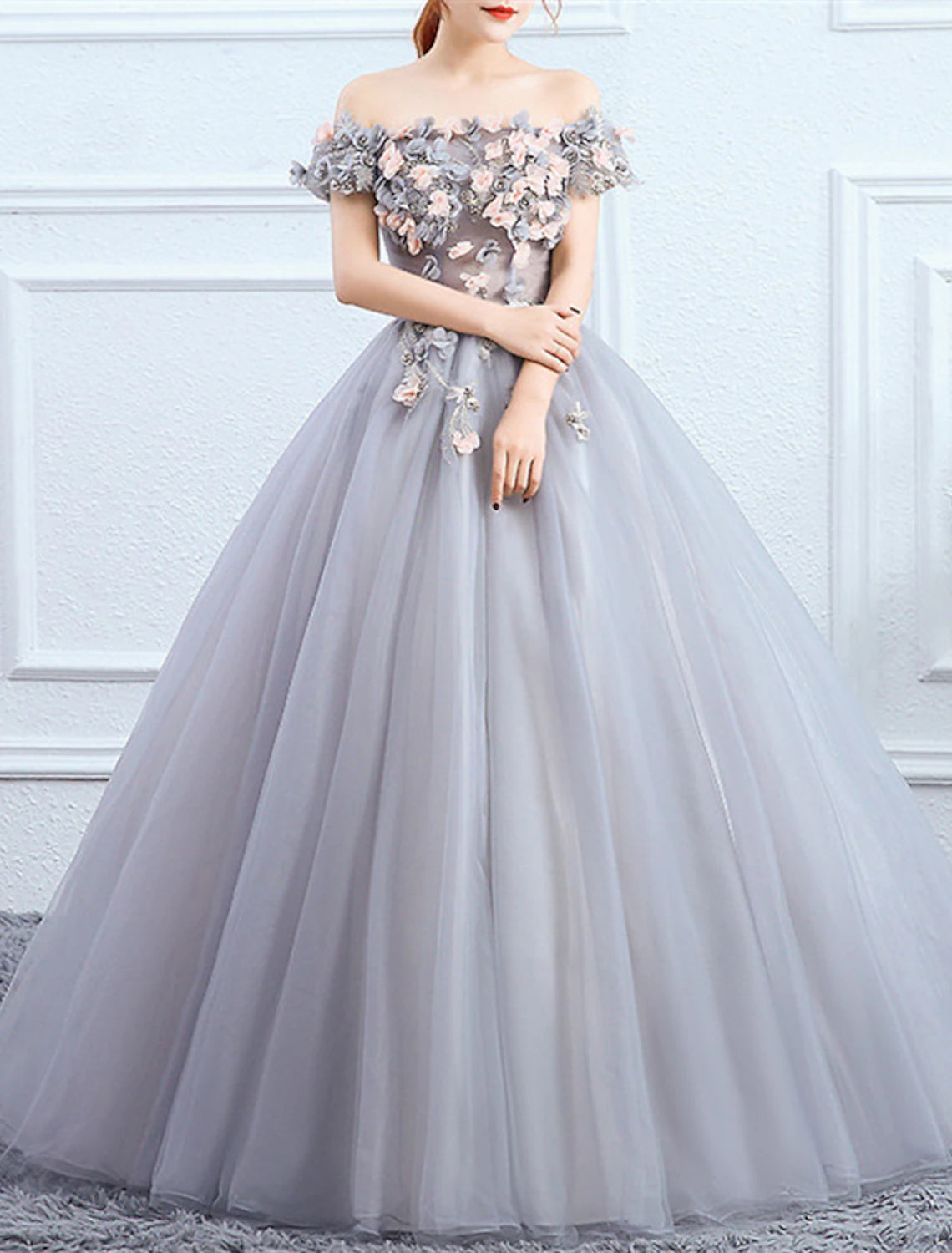 Vestido de quinceañera de princesa, largo hasta el suelo, manga corta, hombros descubiertos, poliéster, con apliques.