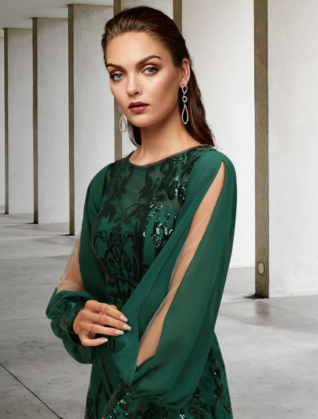 Emerald Sequin Floor-Length Evening Dress with Bishop Sleeves