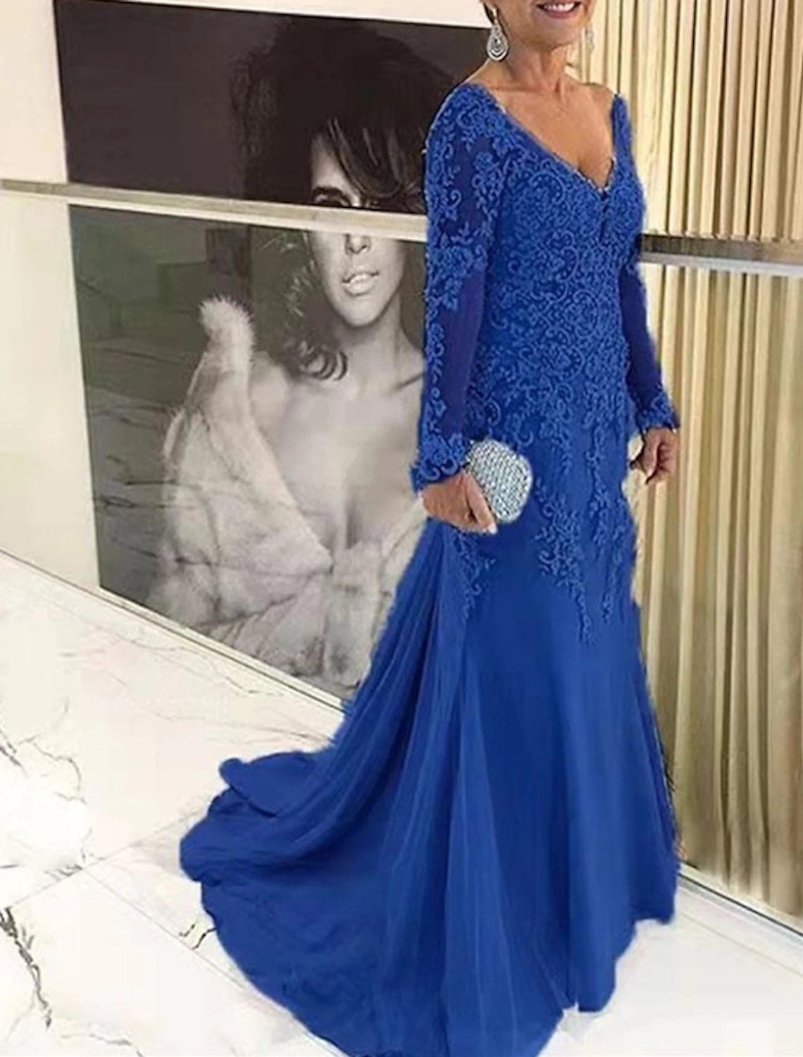 Abiti da sposa eleganti per la madre della sposa, a sirena/tromba, taglie forti, con strascico a ruota, maniche lunghe, scollo a V, pizzo con applicazioni