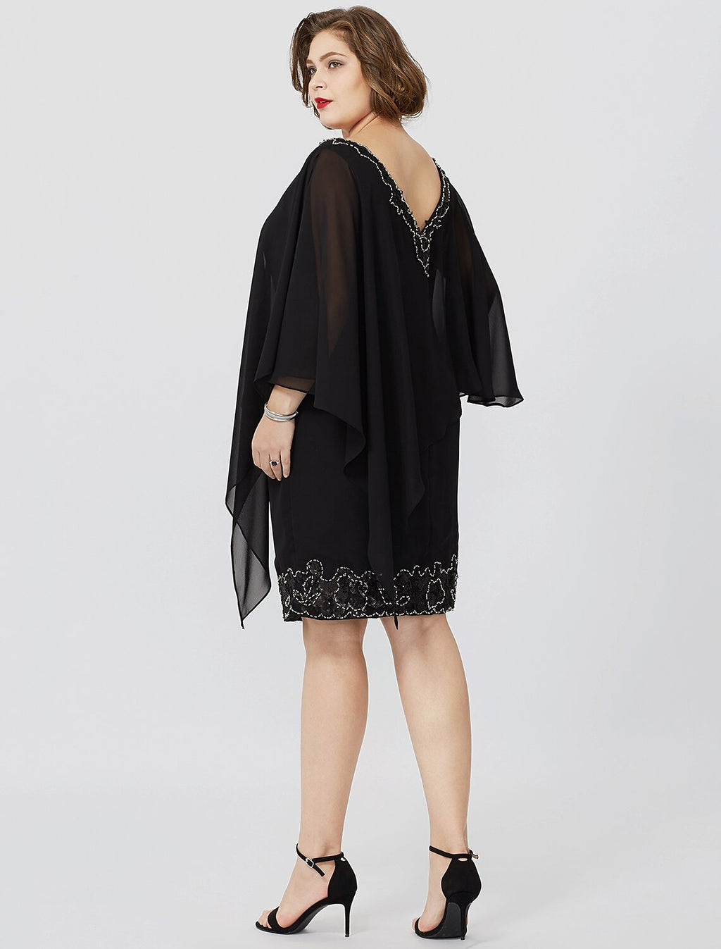 Vestido de madre de la novia con corte tubo/columna, formal, clásico y atemporal, elegante y lujoso, talla grande, escote en V, largo hasta la rodilla, gasa, sin mangas, no incluye cristales ni cuentas.