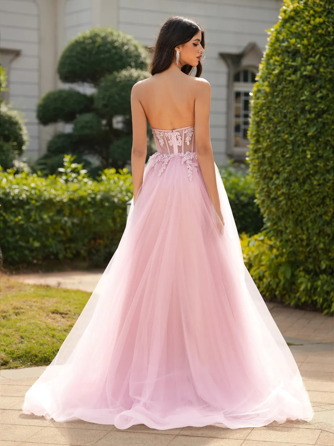 Romantic A-Line Sweetheart Strapless Open-Back Long Prom Gown