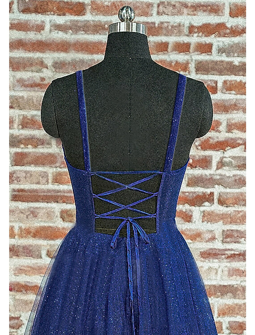 Vestido de fiesta de corte A con brillo y brillo, vestido formal de fiesta hasta el suelo, sin mangas, escote corazón, tul, espalda descubierta y pliegues brillantes.