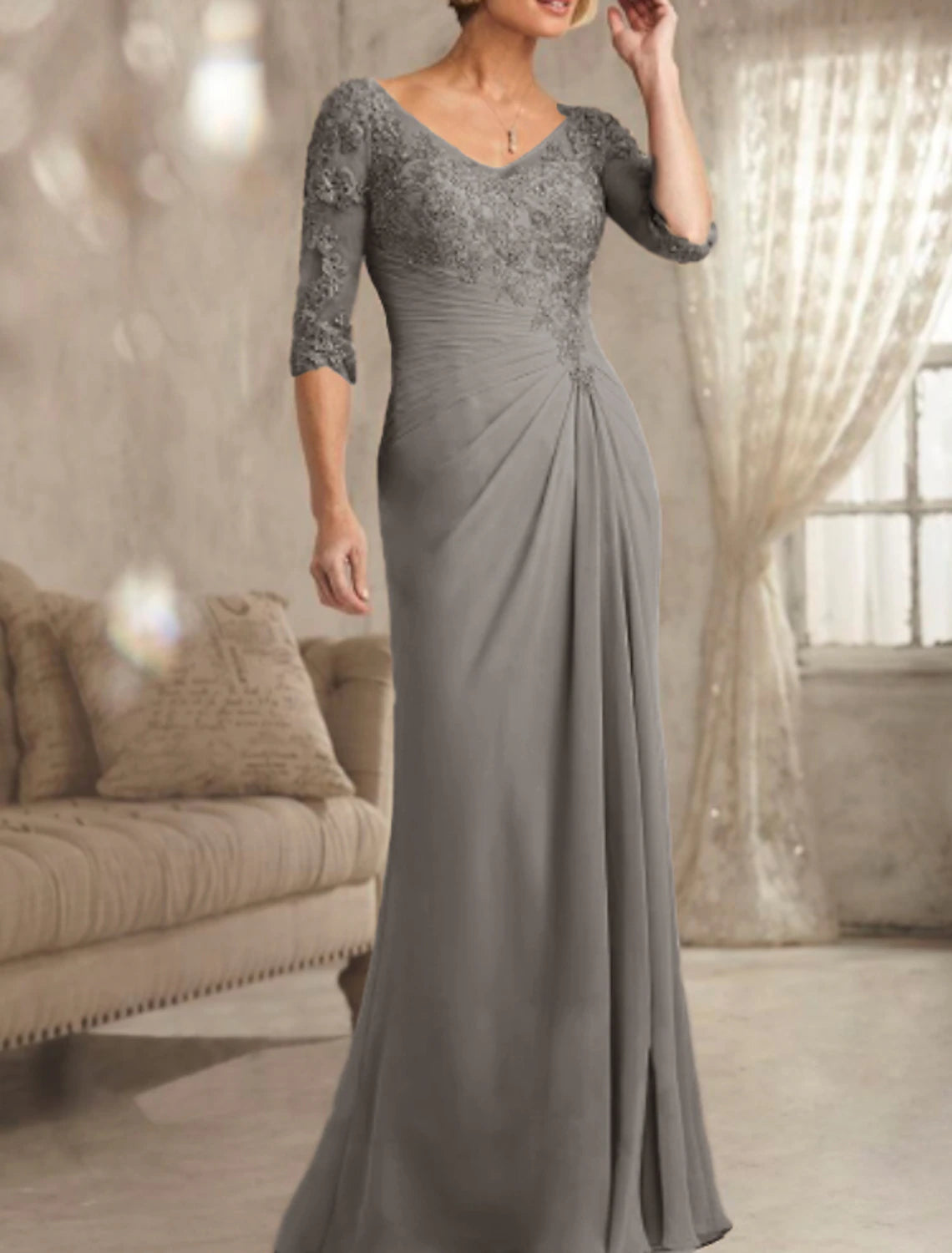 Abito da cerimonia per la madre della sposa, a tubino, con scollo a V, sexy, trasparente, lungo fino al pavimento, in chiffon e pizzo, a mezza manica con pizzo