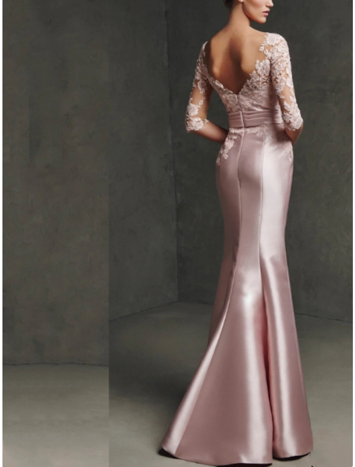 Mermaid / Trumpet Mother of the Bride Dress Formal Elegant Party Scoop Neck Floor Length Satin Lace 3/4 Length Sleeve with Pleats Split Front