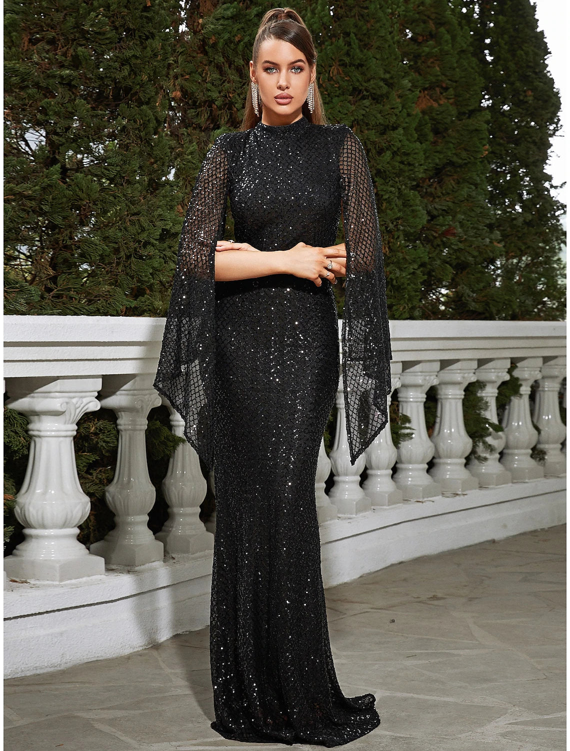 Vestido de noche de sirena/trompeta con capa, brillante y con brillo, vestido formal de otoño, largo hasta el suelo, sin mangas, cuello alto, lentejuelas y pliegues brillantes.