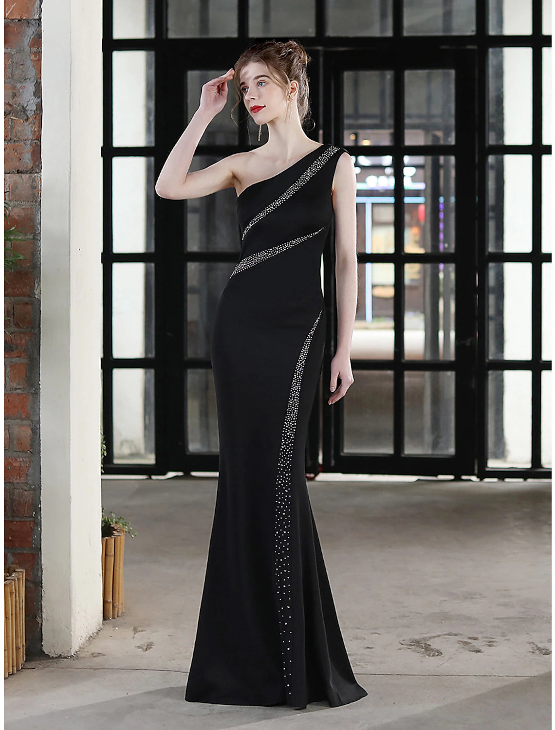 Black One Shoulder Mermaid Floor-Length Evening Dress with Rhinestone Embellishments