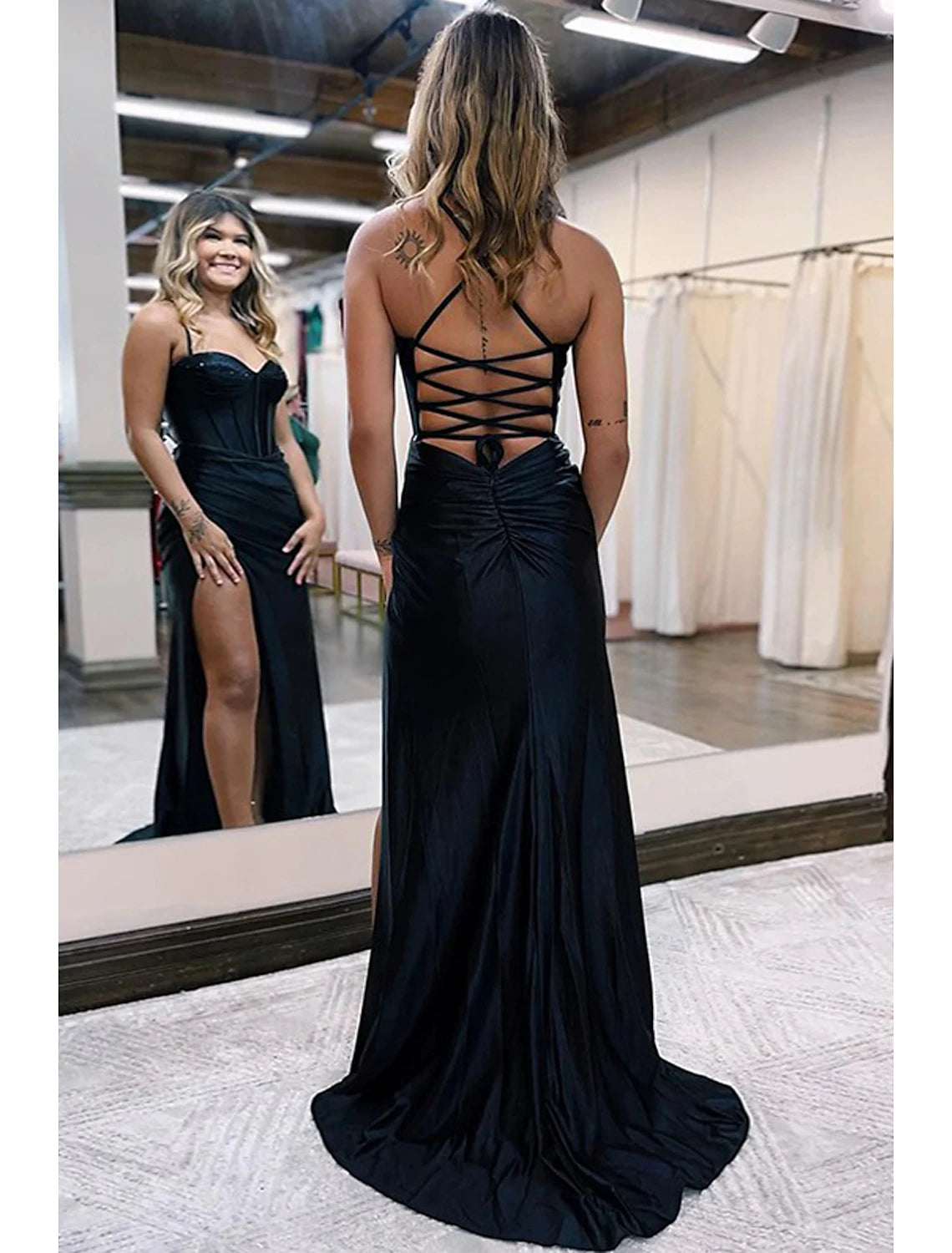 Vestidos de fiesta de sirena/trompeta, estilo imperio, formales, para invitados de boda, con cola de corte, sin mangas, escote corazón, de satén, sin espalda, con pliegues y abalorios