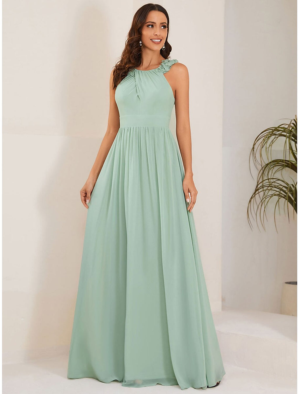Mint Green Chiffon A-Line Floor-Length Bridesmaid Dress with Halter Neckline & Ruched Bodice