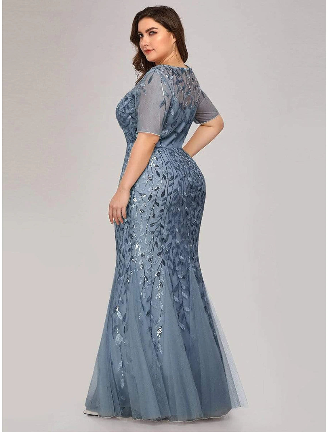 Vestido de noche elegante estilo imperio de sirena/trompeta para fiesta, formal, cuello joya, manga corta, largo hasta el suelo, de tul con bordado/manga ilusión.