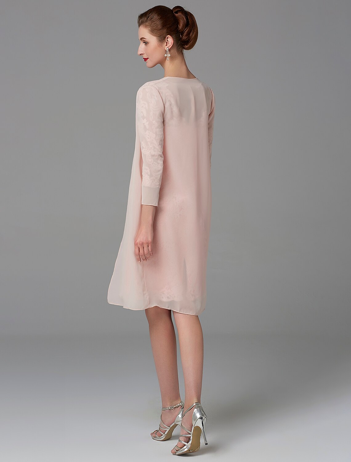 Vestido de madre de la novia de dos piezas, estilo tubo/columna, con brillo y brillo, cuello joya, largo hasta la rodilla, de gasa, con encaje, mangas 3/4, chaqueta y apliques de cuentas.