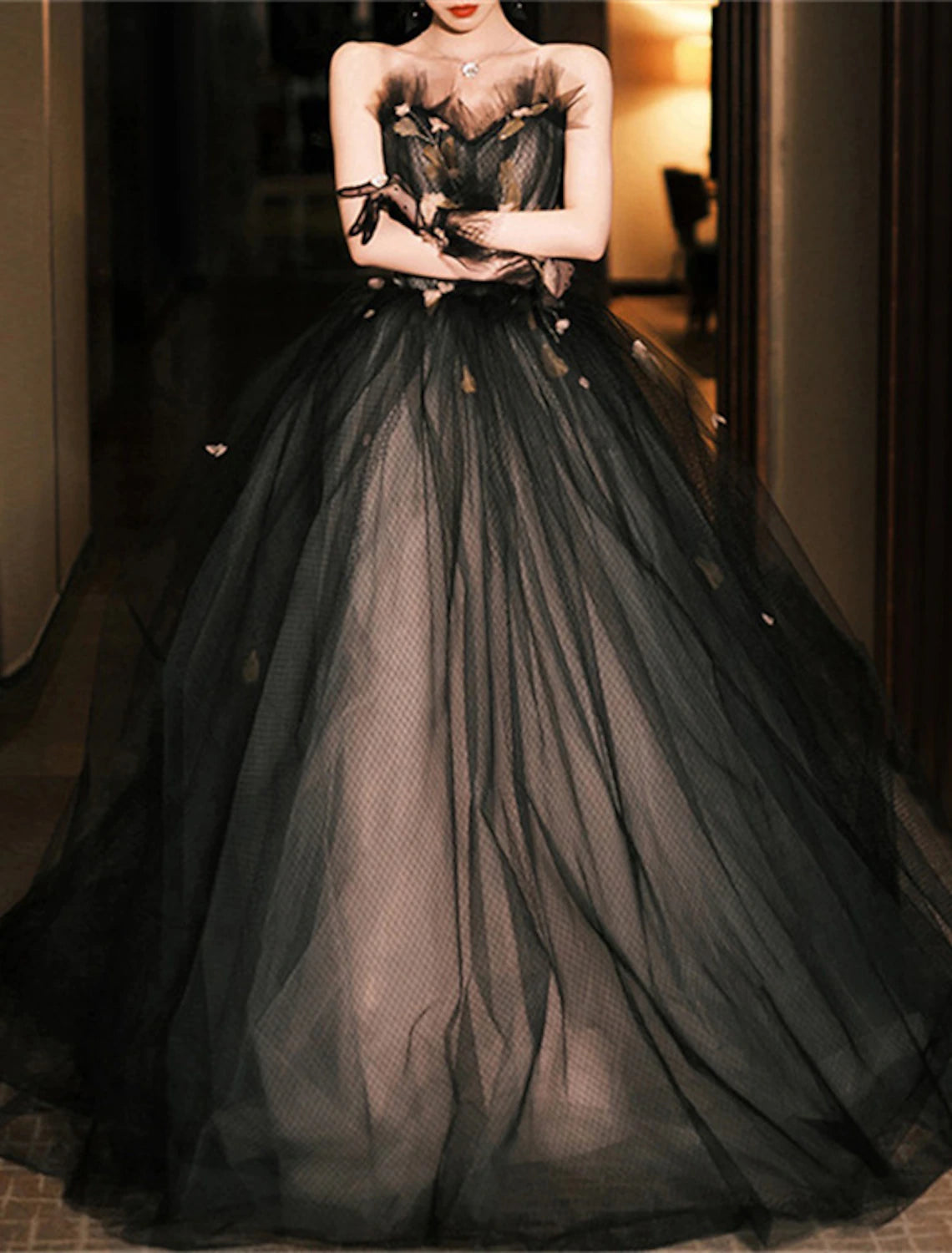 Vestido de quinceañera de princesa, largo hasta el suelo, sin mangas, sin tirantes, de poliéster con apliques