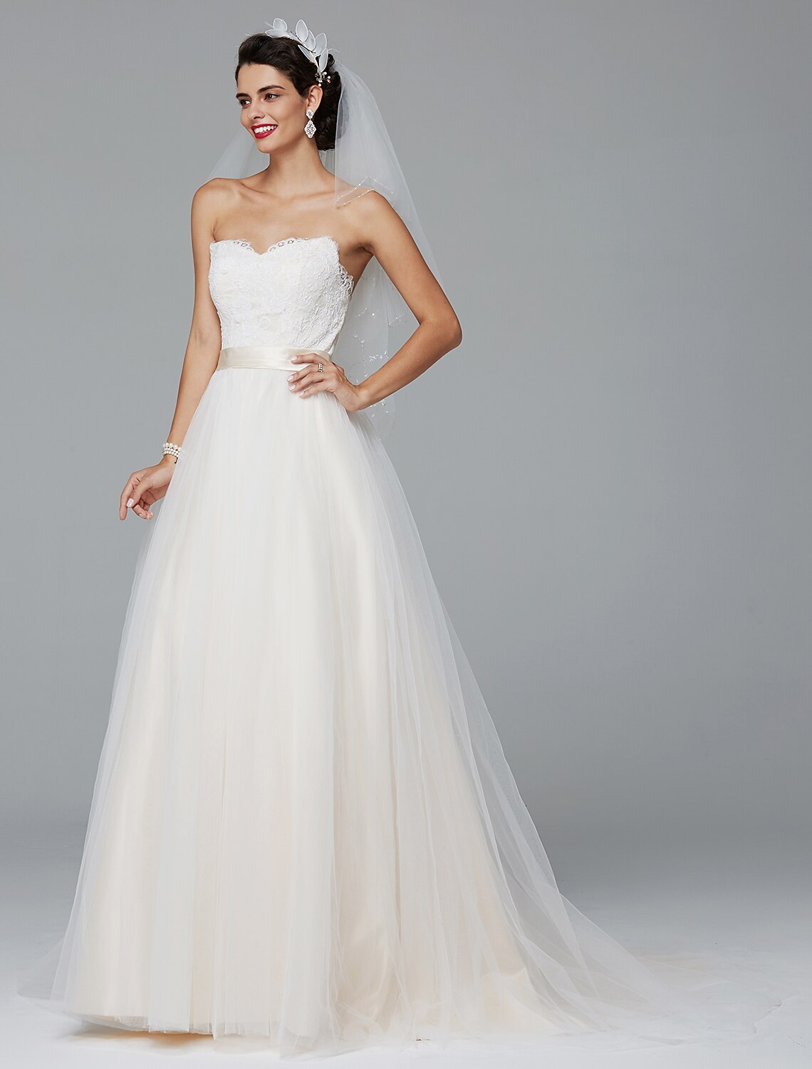 A-Line Wedding Dresses Sweetheart Neckline Court Train Lace Tulle Sleeveless Wedding Dress in Color with Sash / Ribbon Buttons