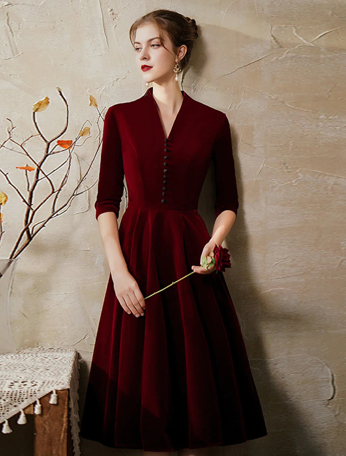 Burgundy Velvet A-Line Knee-Length V-Neck Pleated Cocktail Dress